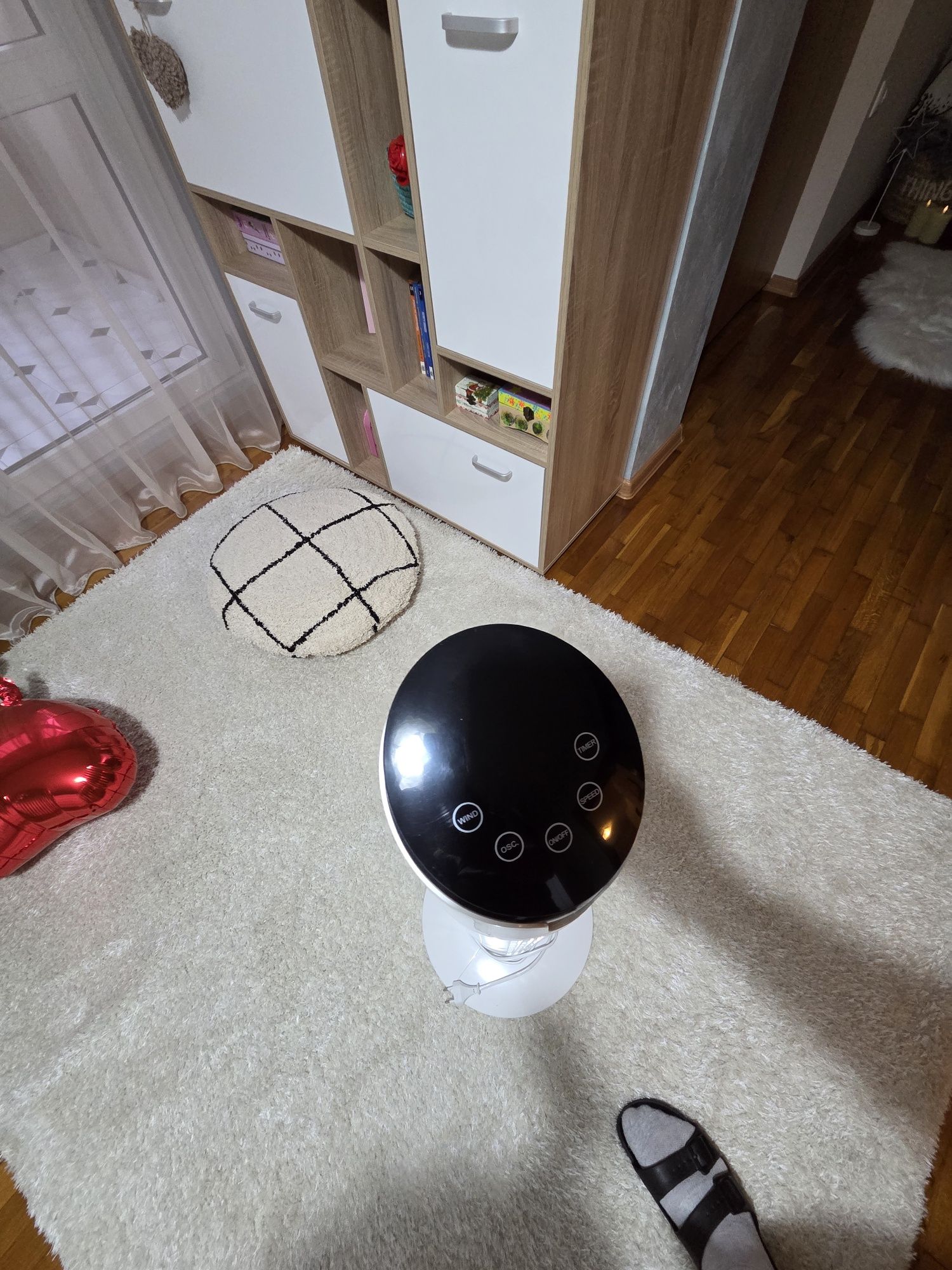 Продавам  вентилатор кула Daewoo 60W