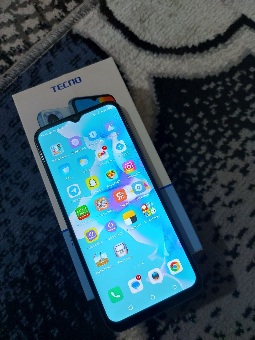 Телефон Новый TECNO.