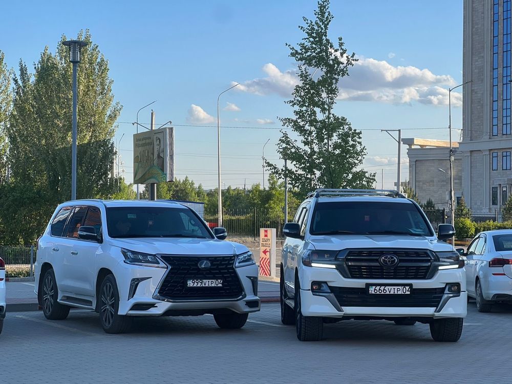 Аренда авто Прокат Кортеж Картеж Трансфер Выписка Роддом Гулянка То