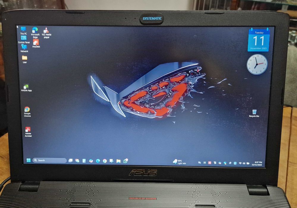 Laptop gaming Assus GL 552JX cu acumulator nou