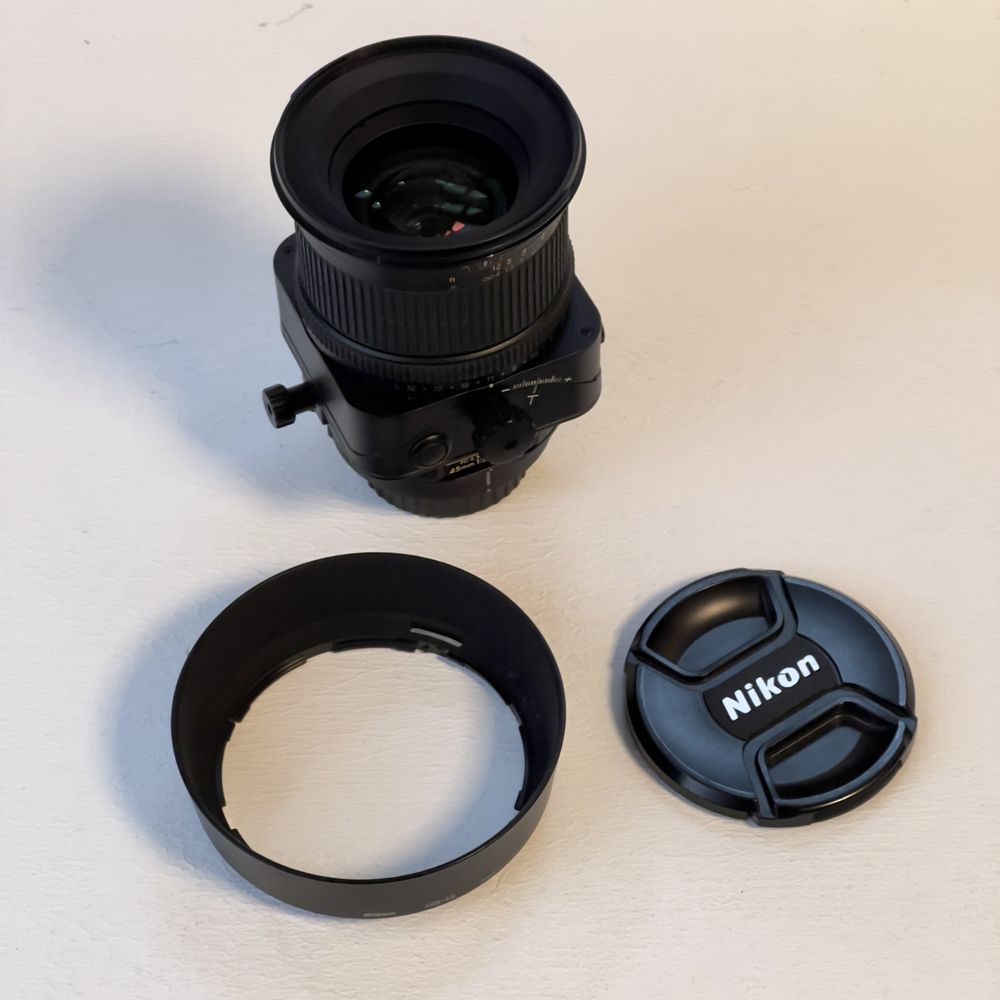 Obiectiv Nikon PCE Micro 45mm tilt-and-shift F2.8, Nano Cristal