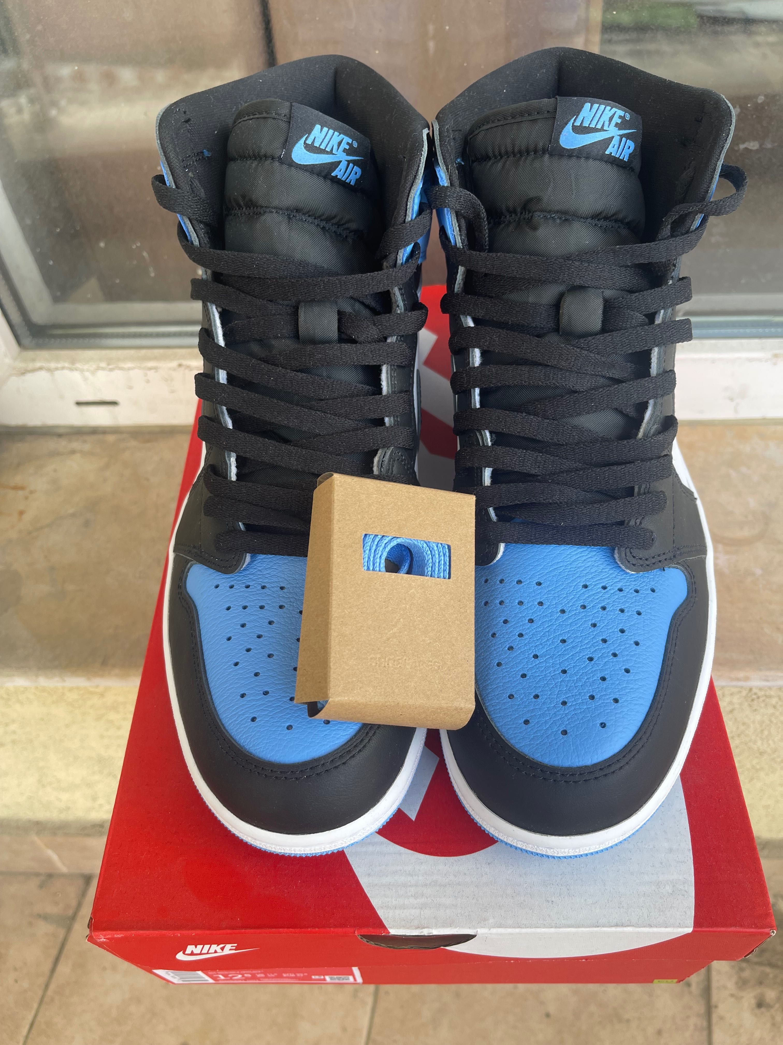 Air Jordan 1 High UNC Toe