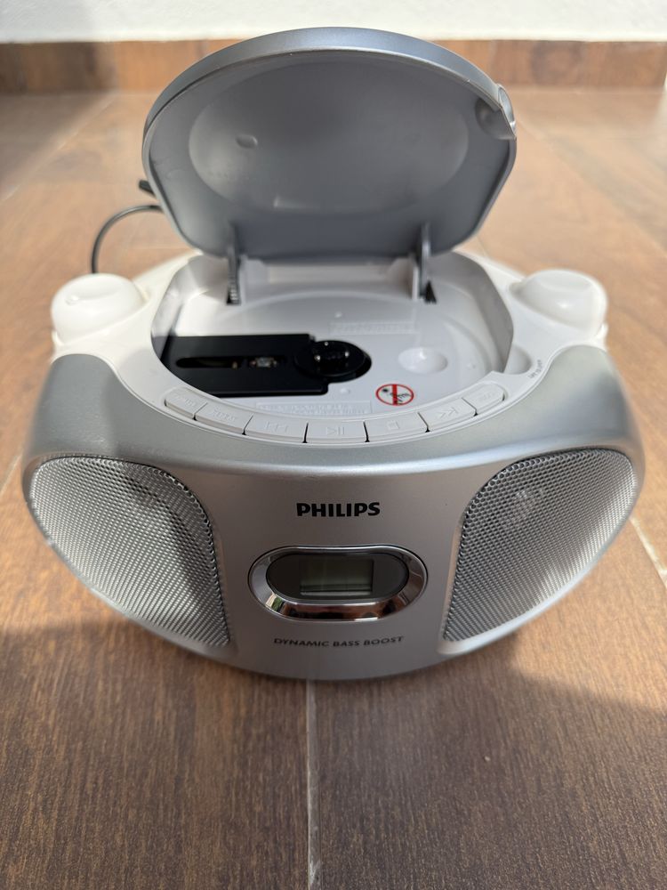 Радио CD PHILIPS az105