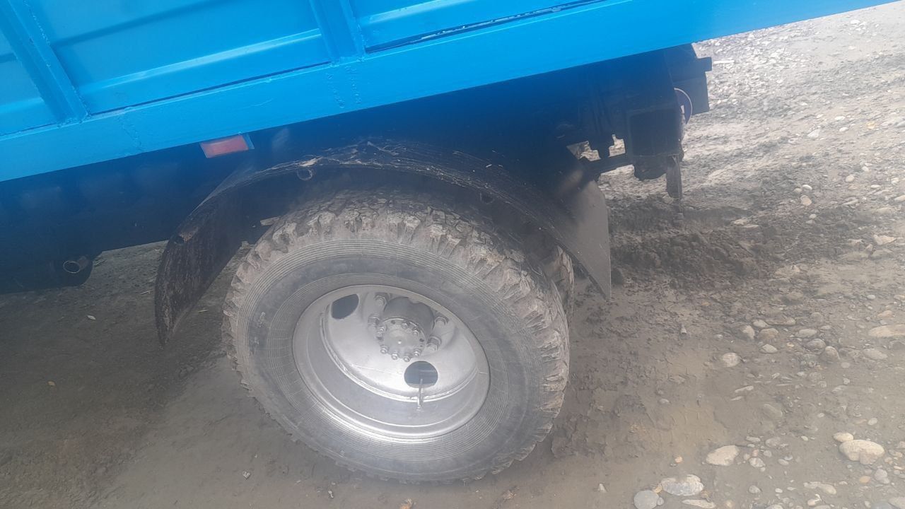 Gaz 53, holati zoʻr.