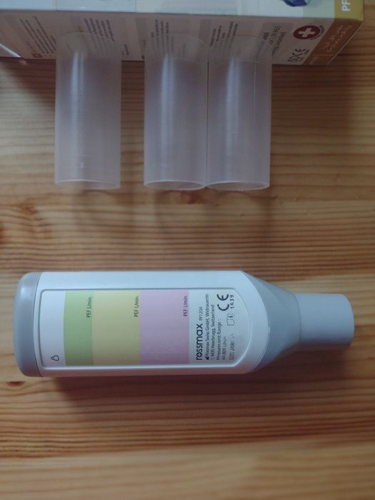 Vând spirometru portabil peakflowmetru Rossmax pentru astm bronșic