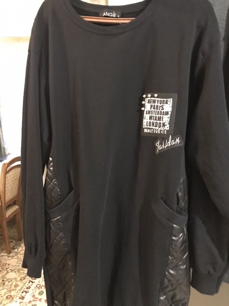 платье черного цвета