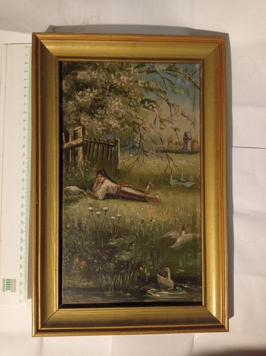 Vând sau schimb obiecte vechi.Preț în funcție de obiectul ales.