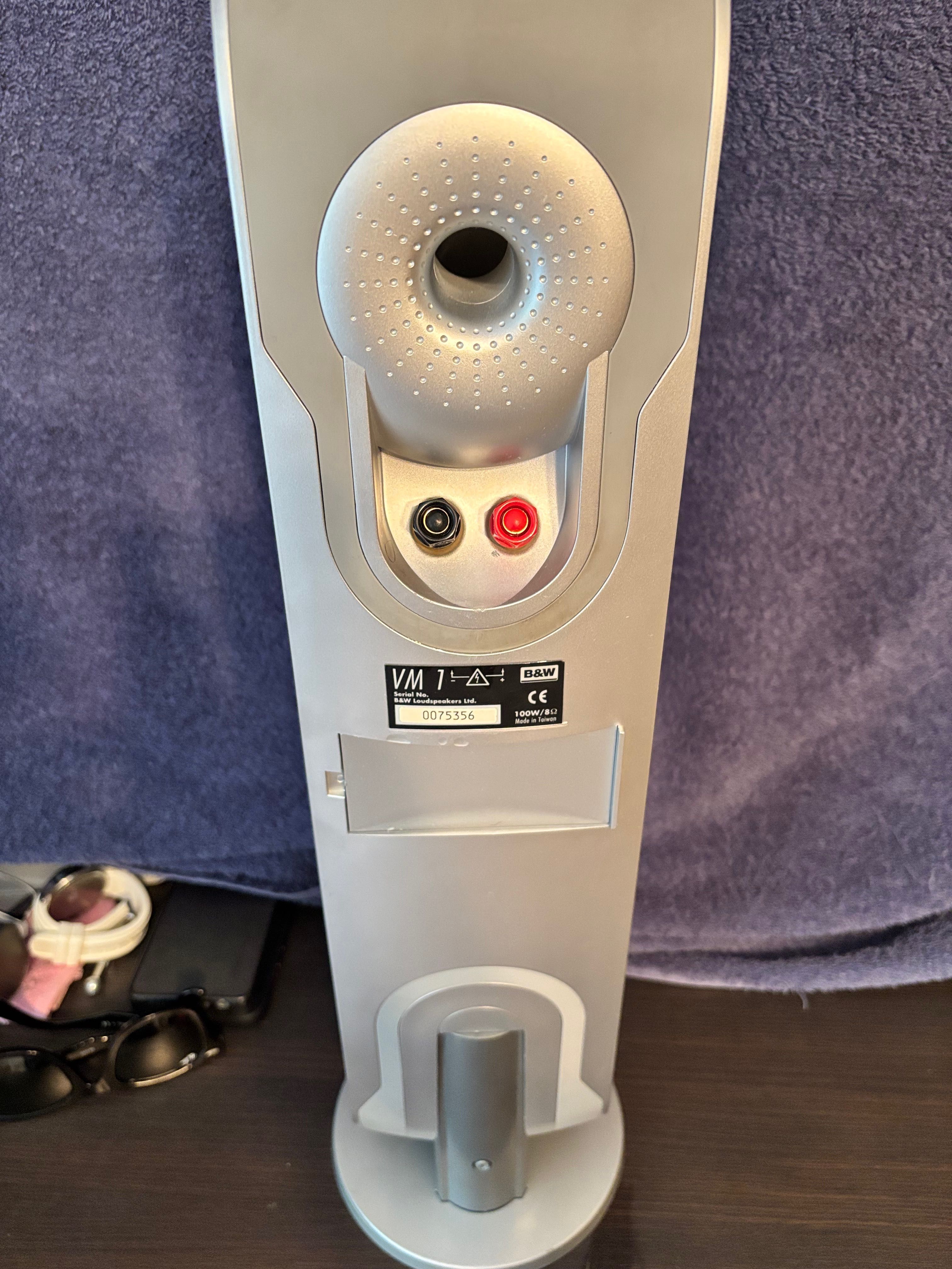 Boxa     Bowers & Wilkins VM1