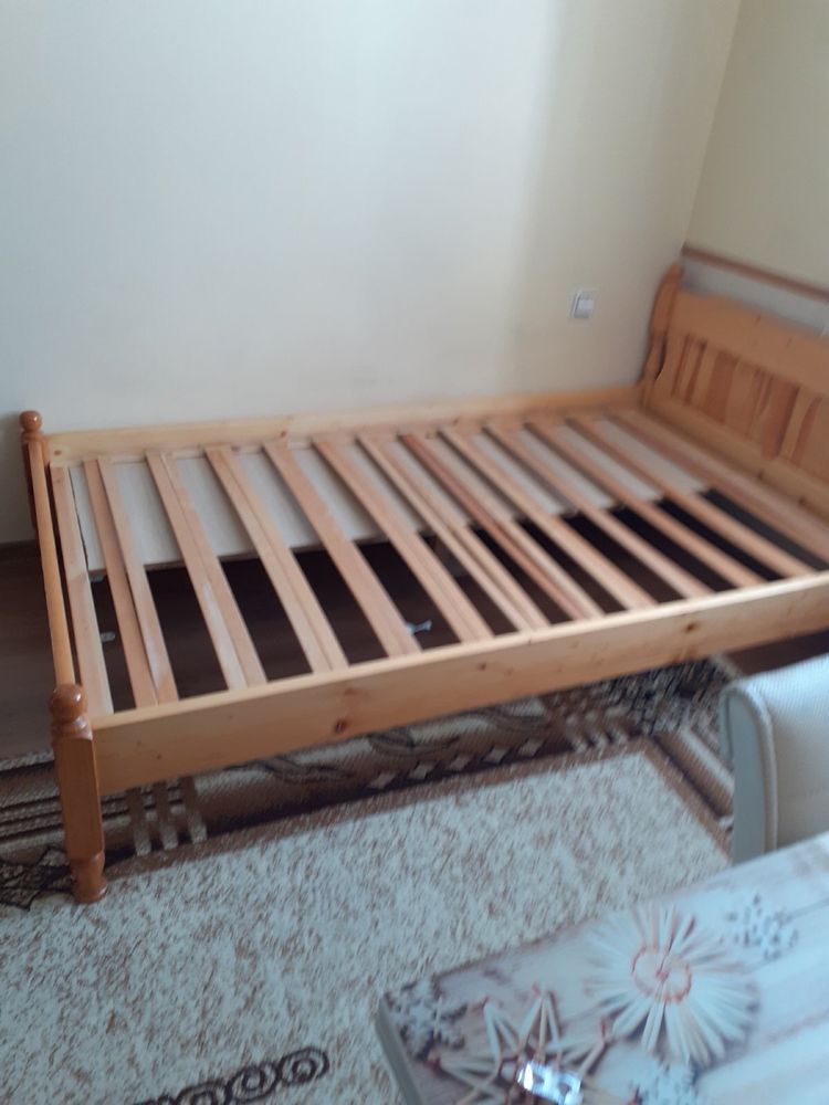 Дървено легло 120/190