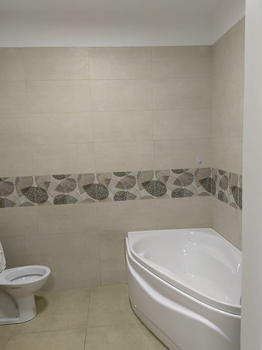 Inchiriez Apartament in Militari Residence