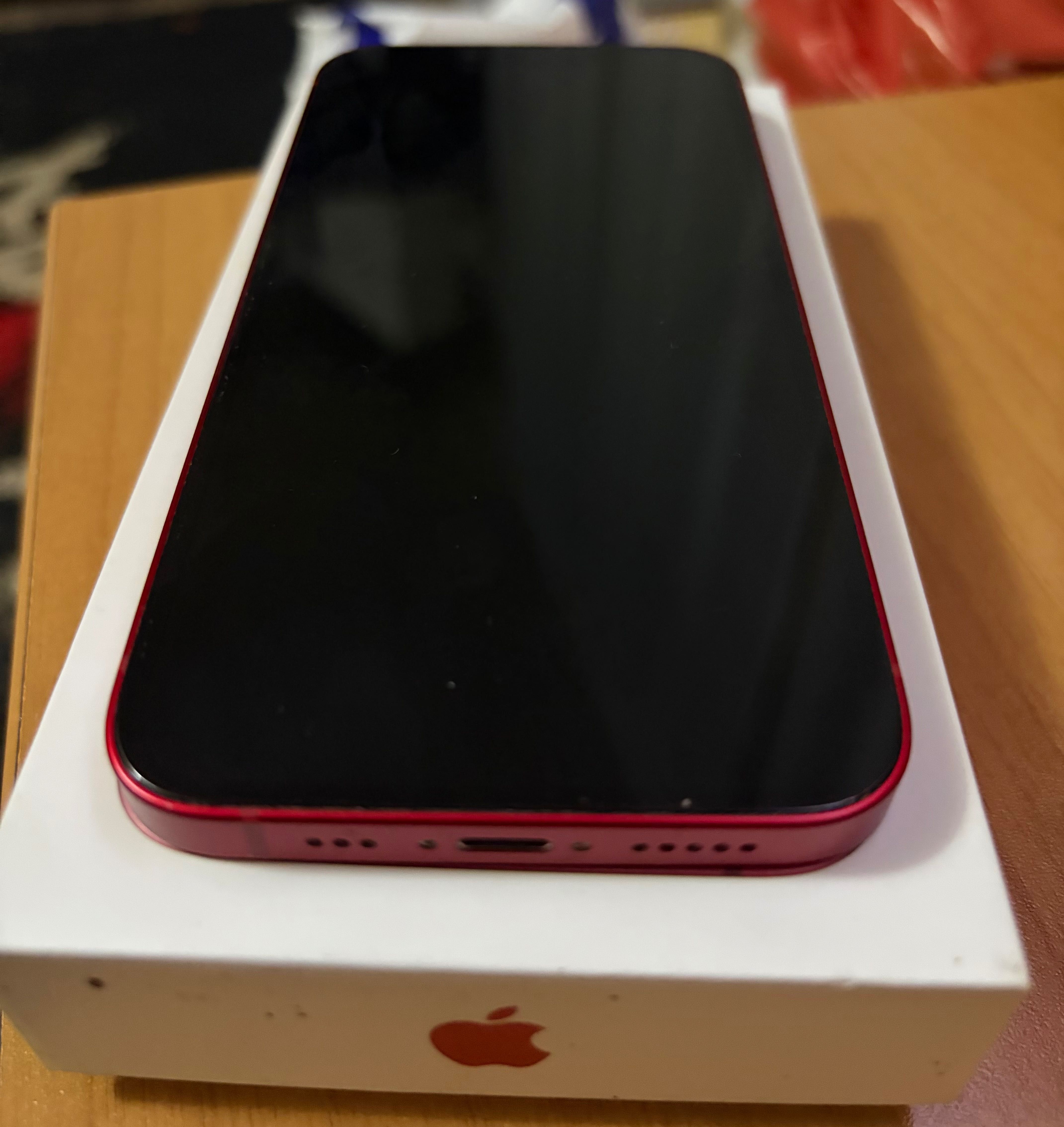 Iphone 13 128гб Red