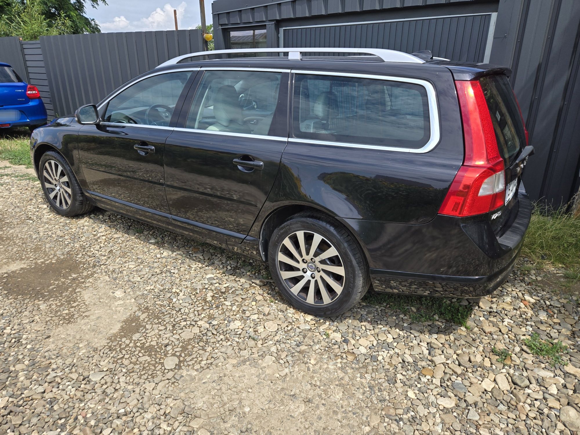Volvo V70 2012 Automat, foarte multe optiuni – Piele Albă, Trapa, Eu 5
