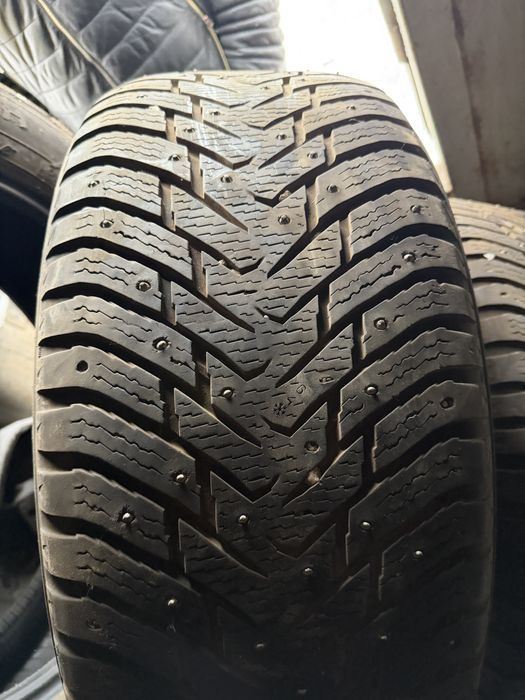 3 Шины  285/50/20 nokian hakkapeliitta 8