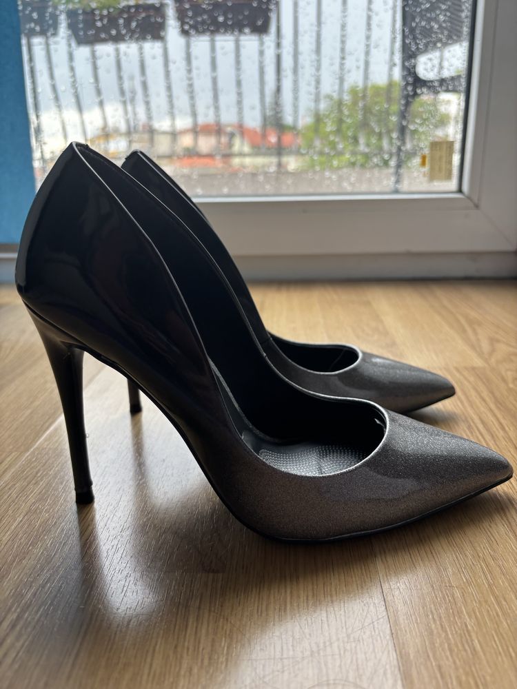 Обувки Steve Madden на ток
