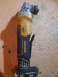 Devalt fle poli dcg406
