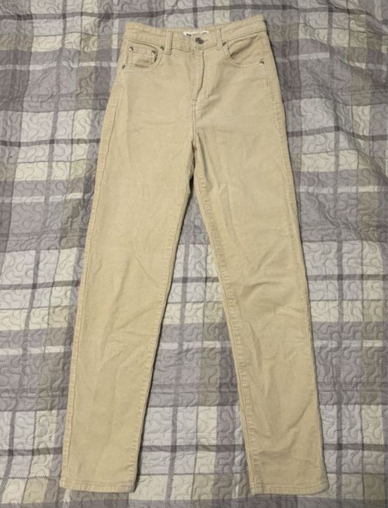 Бежави дънки Pull&Bear XS