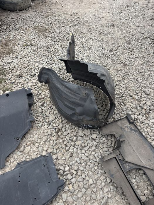 кори под купето/мотора/скаростите за mazda cx5