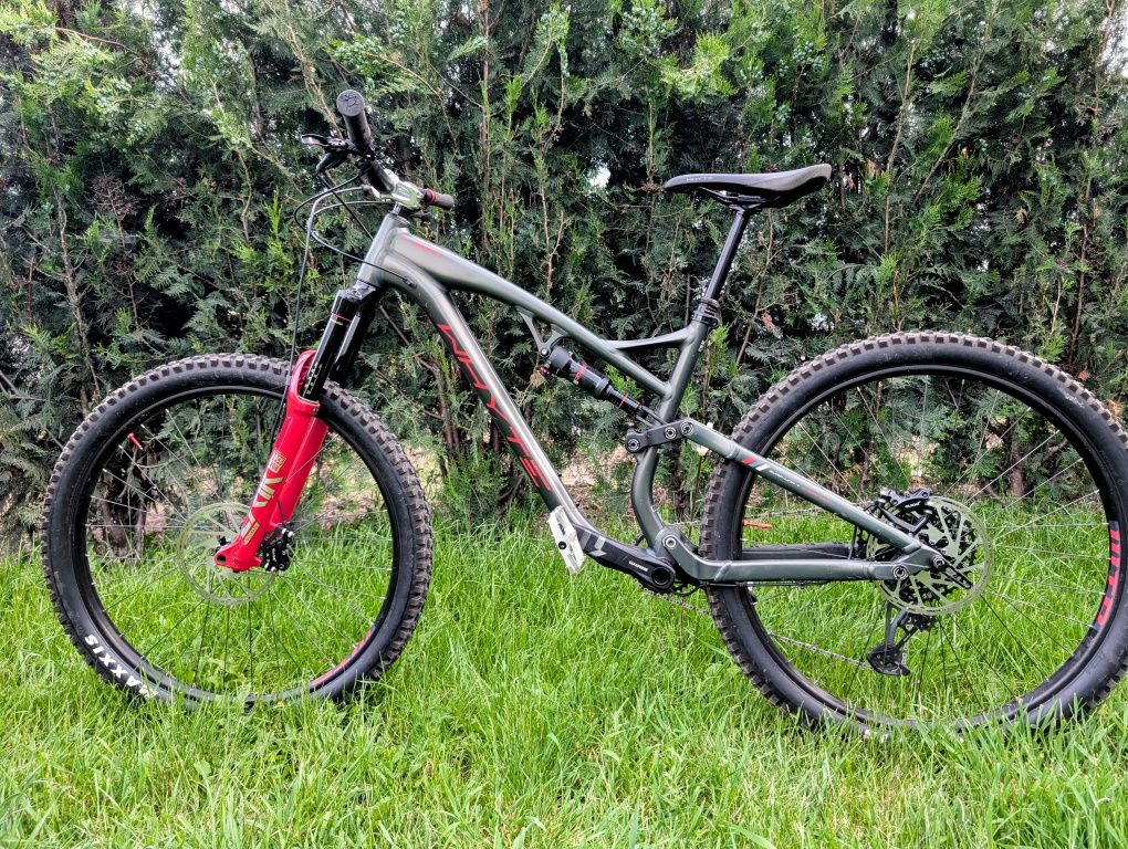 Планински велосипед White T-160S,не е Specialized, Scott, Canyon,Cube