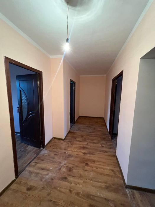 Срочно продается квартира в Ахангаране