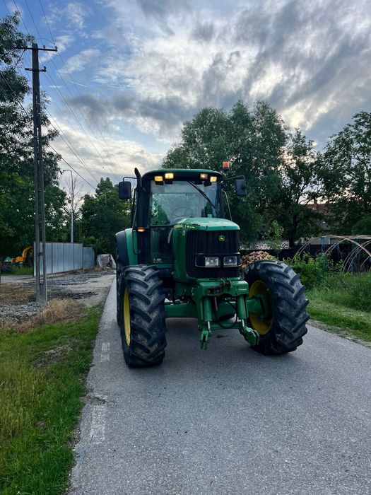 John deere 6520.
