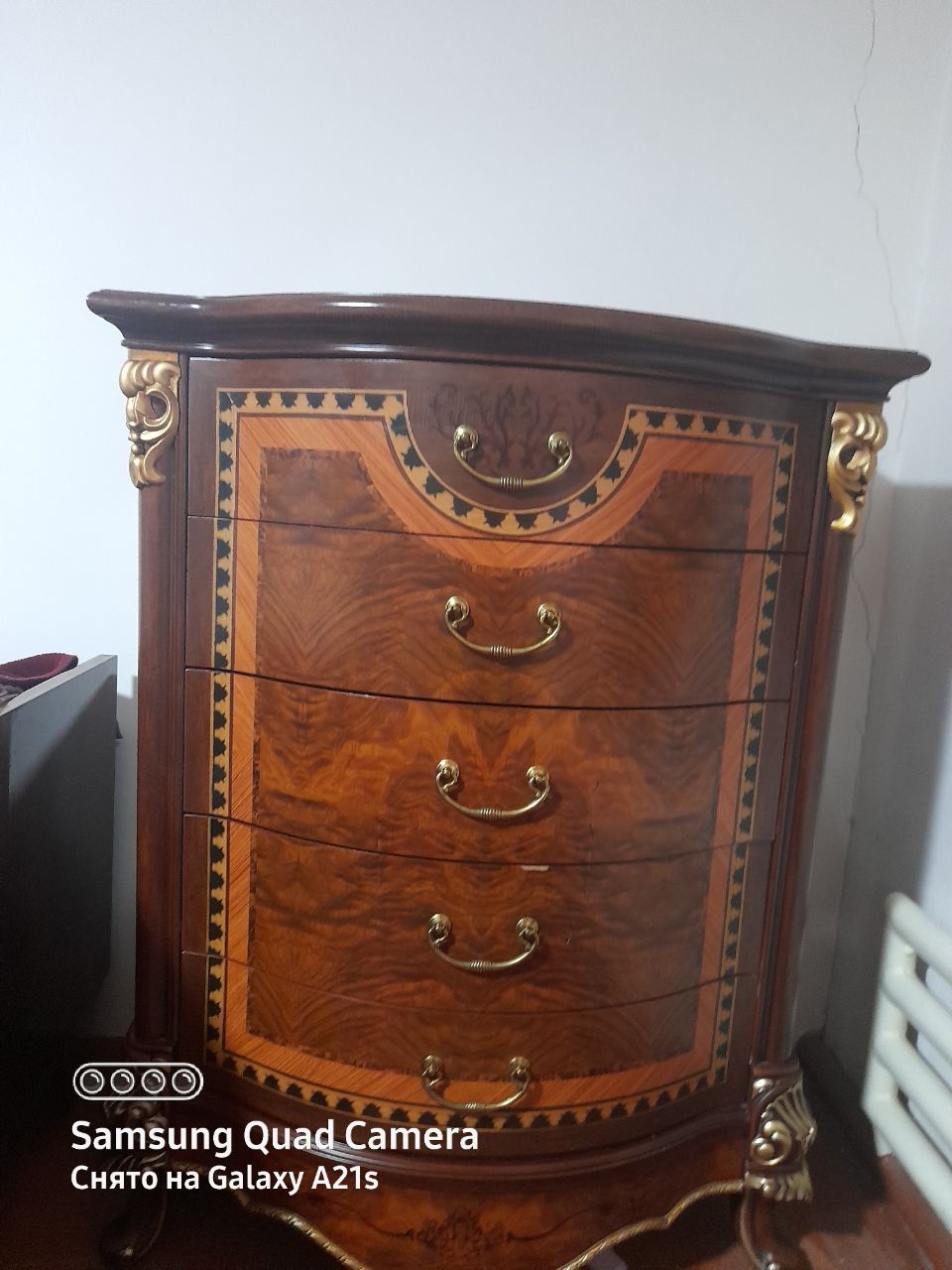 Mebel juda sifatli