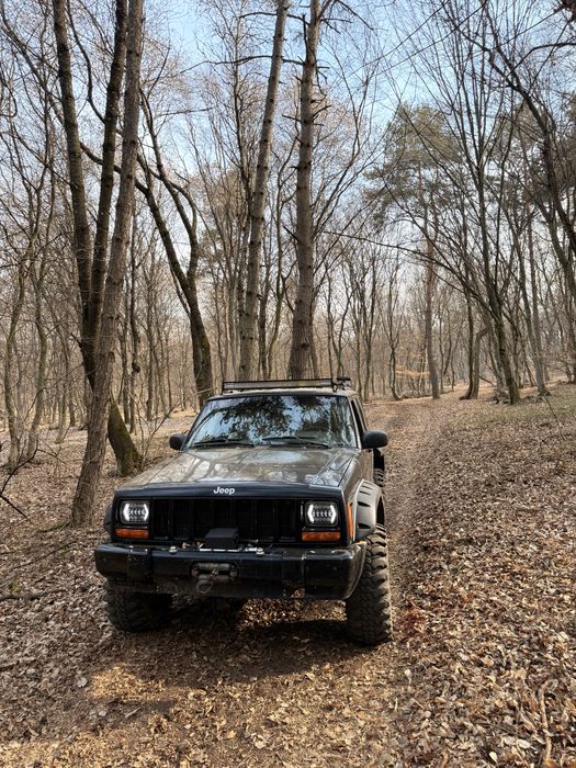 Jeep Cherokee XJ - 2.5