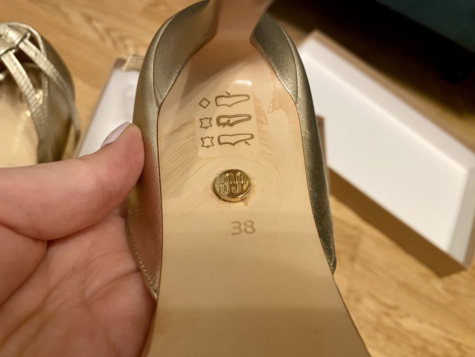 Pantofi cu toc din piele naturala 38