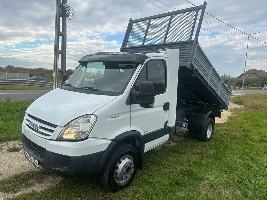 De vânzare Iveco 65C15, basculabila pe 3 părți