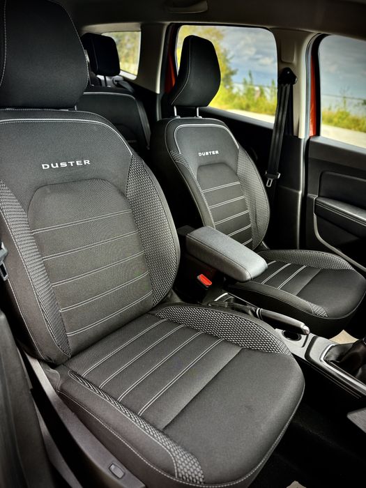 Dacia DUSTER Urban 50.000 km / Cutie Automata / ca și dotari FULL