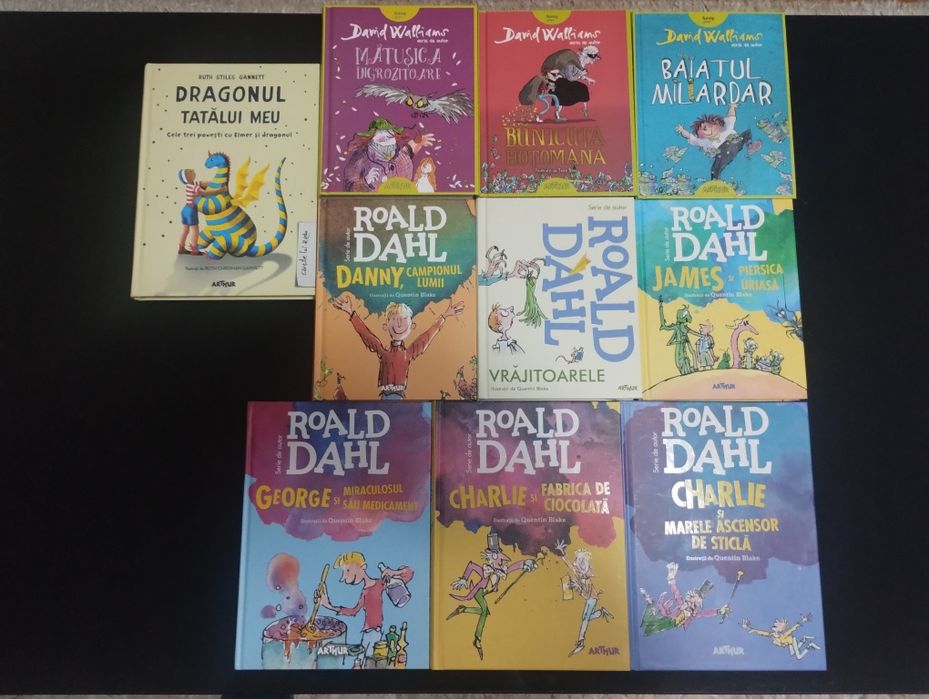 Cărți colecție adolescenți