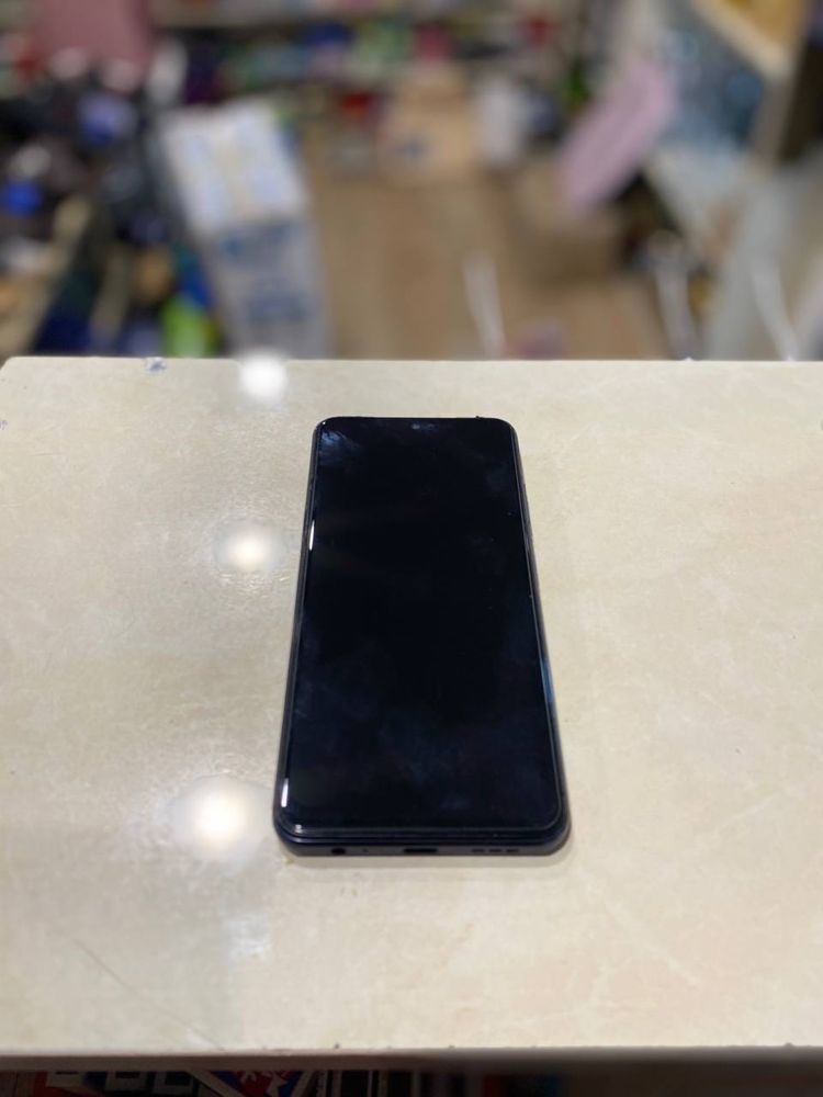Redmi not 10 xolati yaxwi