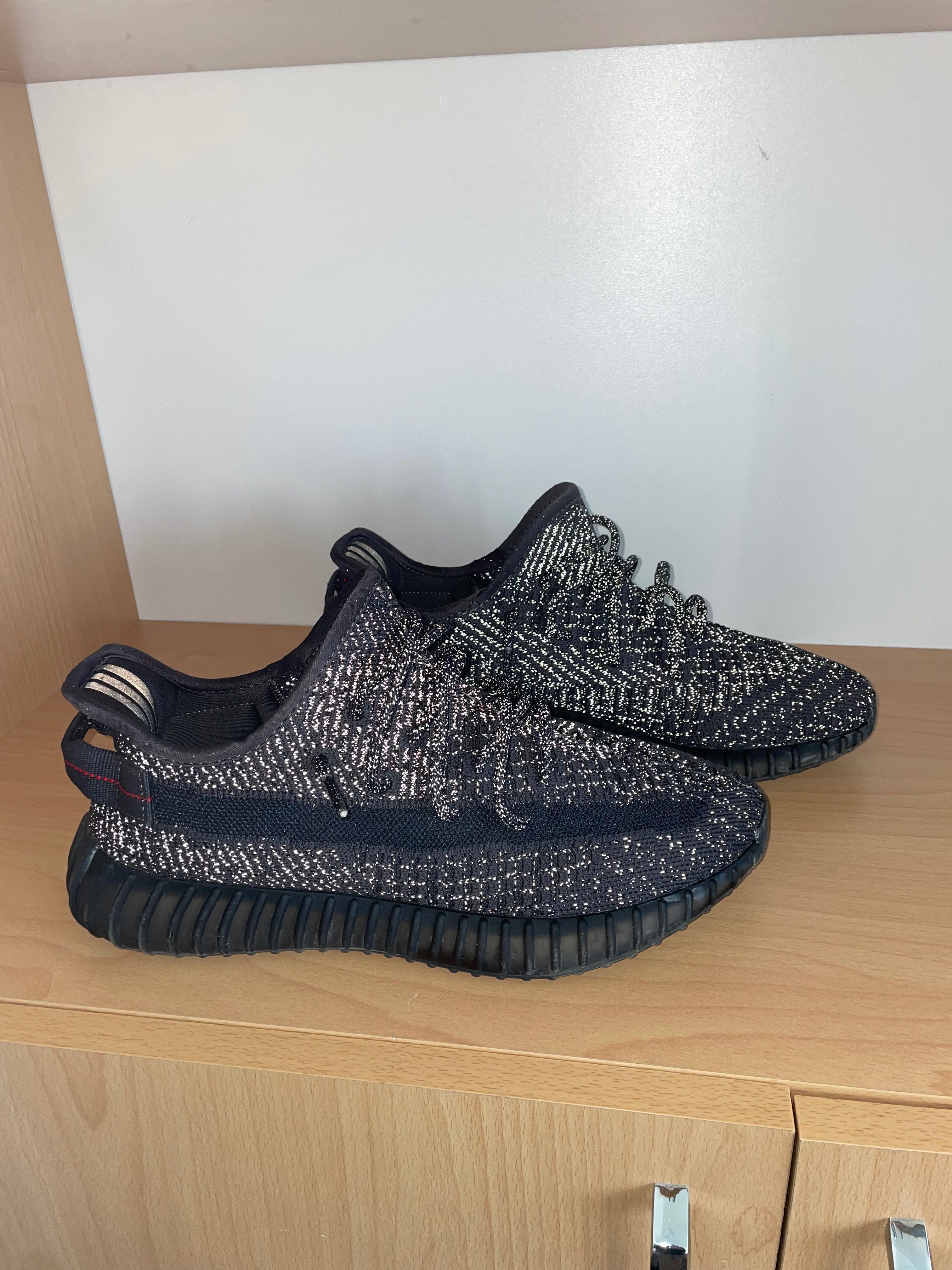 Yeezy 350 black shoes