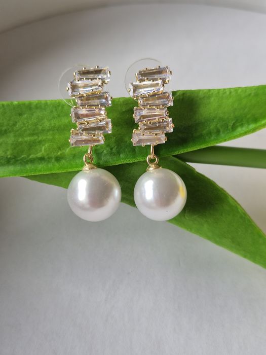 Cercei cristale cu perle tip Zara