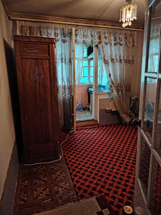 СРОЧНО! ДЁШЕВО! 3х ком. квартира югославский проект, пр.Наваи