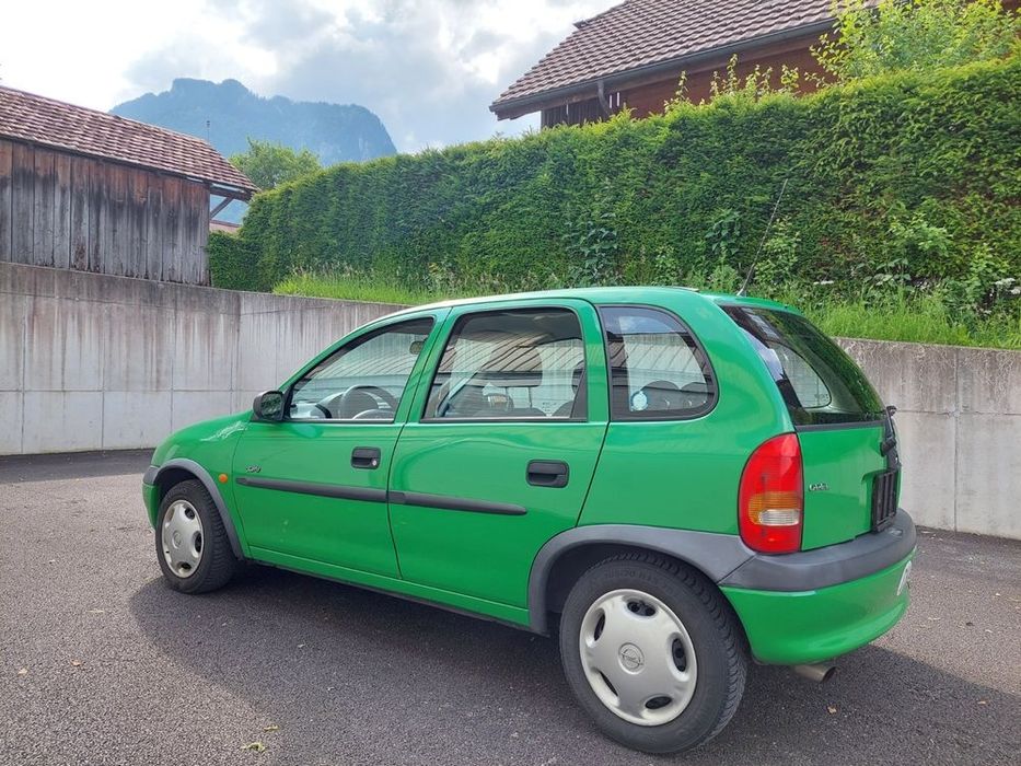 Vând Opel Corsa B, 1.4 benzina