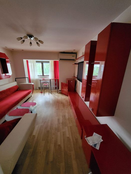 APARTAMENT 3 camere de închiriat GĂEȘTI