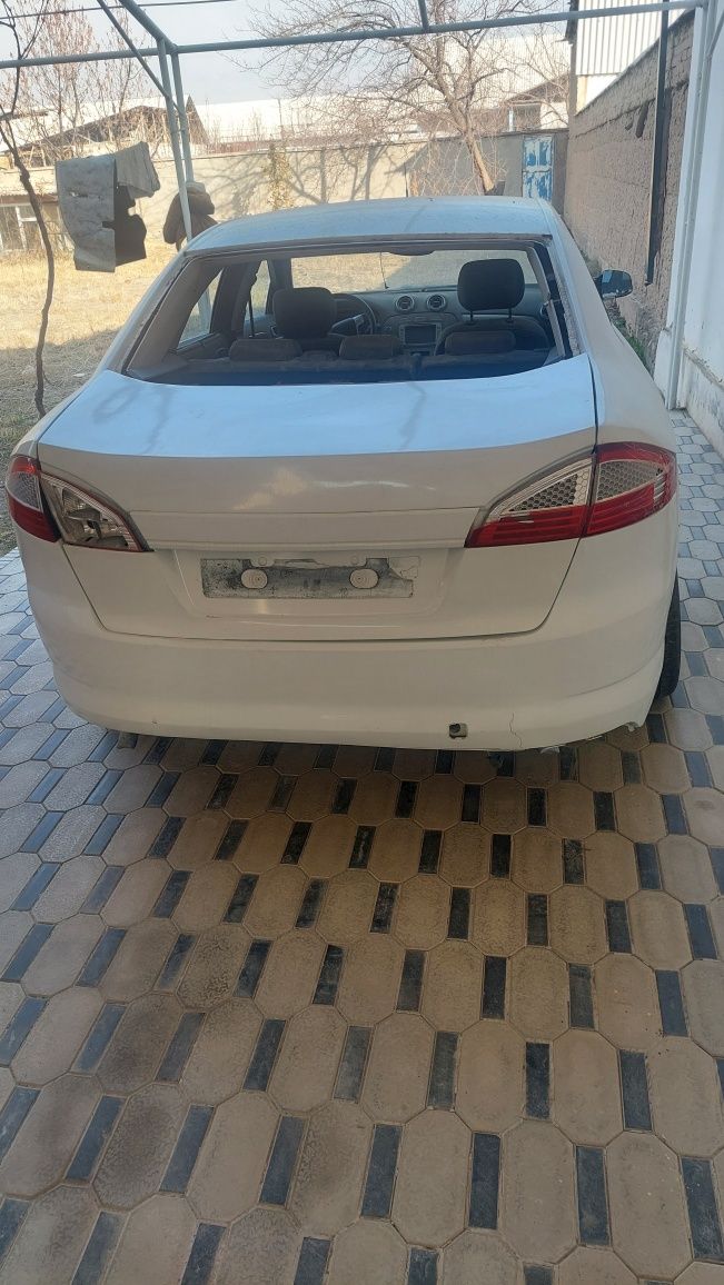 Ford Mondeo 2008 машина на ходу