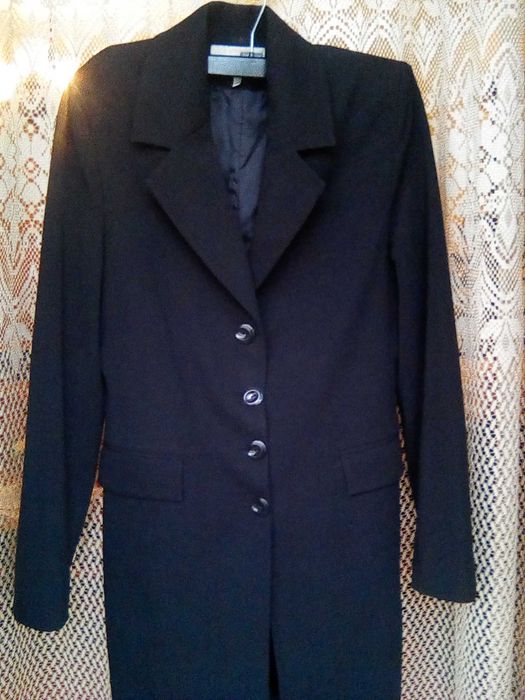 Palton femei, model clasic