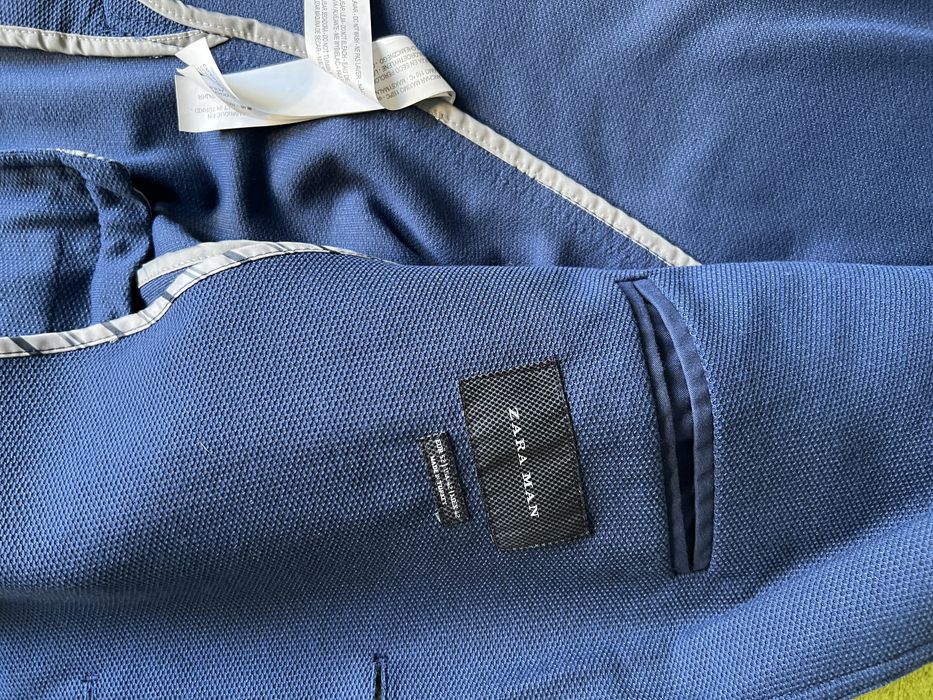 Zara Man sacou barbati, marime 52