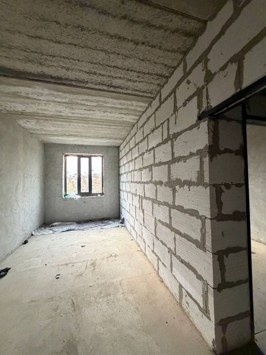 Сотилади! 2-Қаватли Каробка Квартира – Кармана Ситида