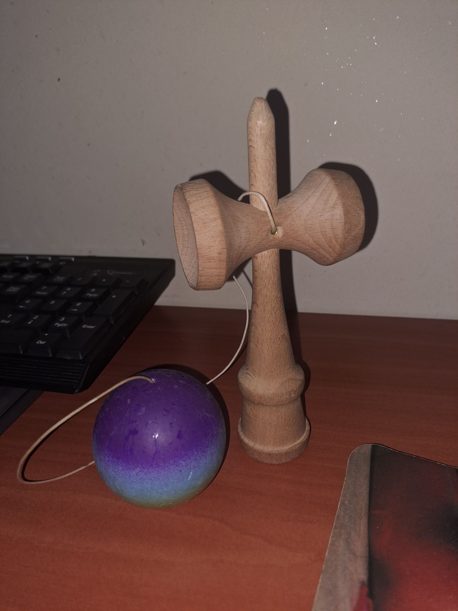 Kendama multicolora SCORPIO