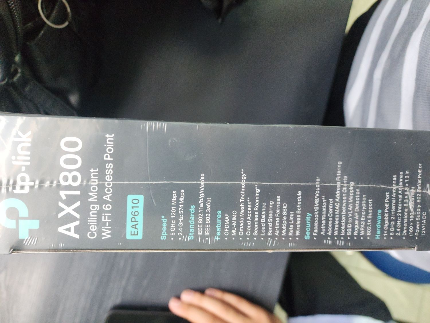 Wifi router 2 qoldi   hali ochilmagan salafan yangi  kelishamiz