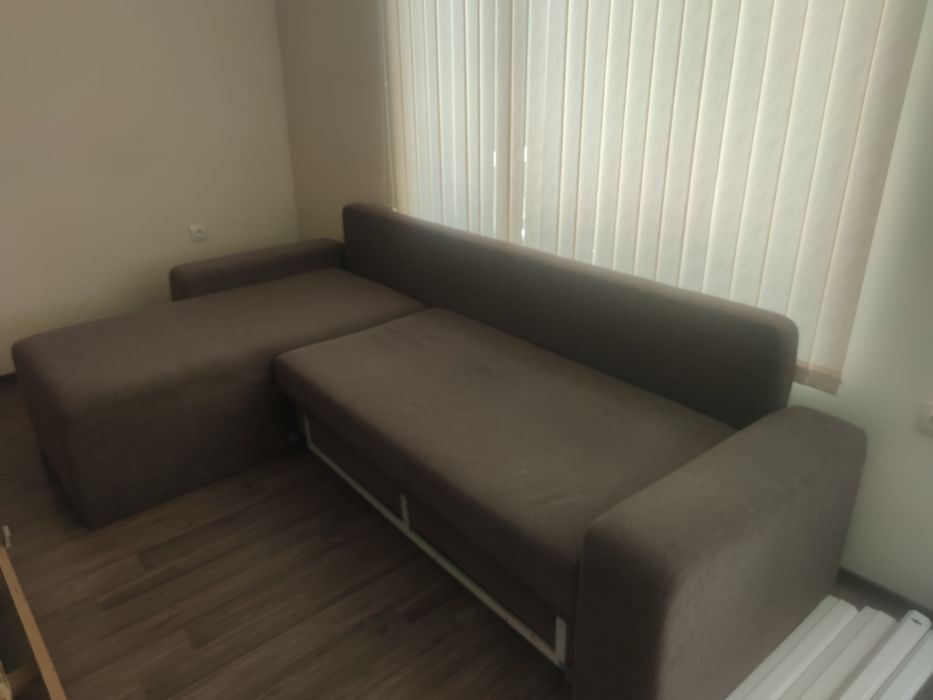 Продавам Ъглов Диван