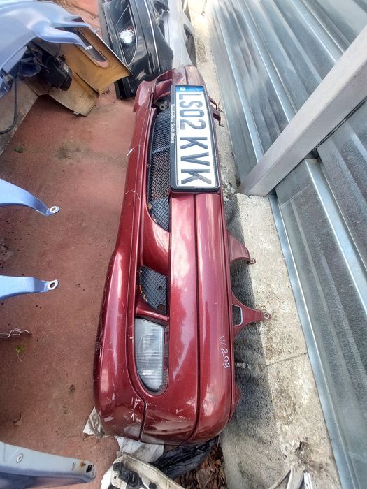 Преднa броня Mercedes Clk 208