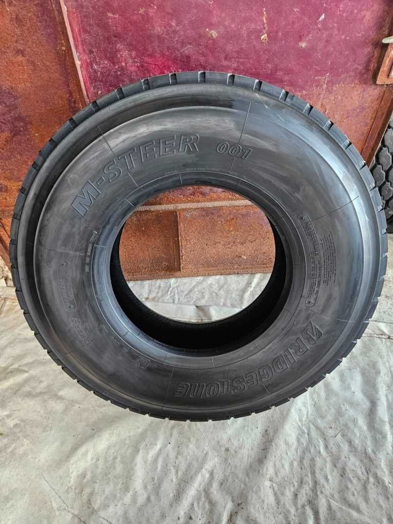 Нови тежкотоварни гуми 13R22.5 Bridgestone MS1 156/150K DOT2024 с ДДС