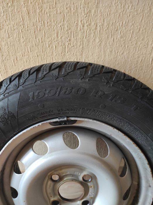 Зимни гуми 13" 2бр. с джанти и 2 бр. без джанти