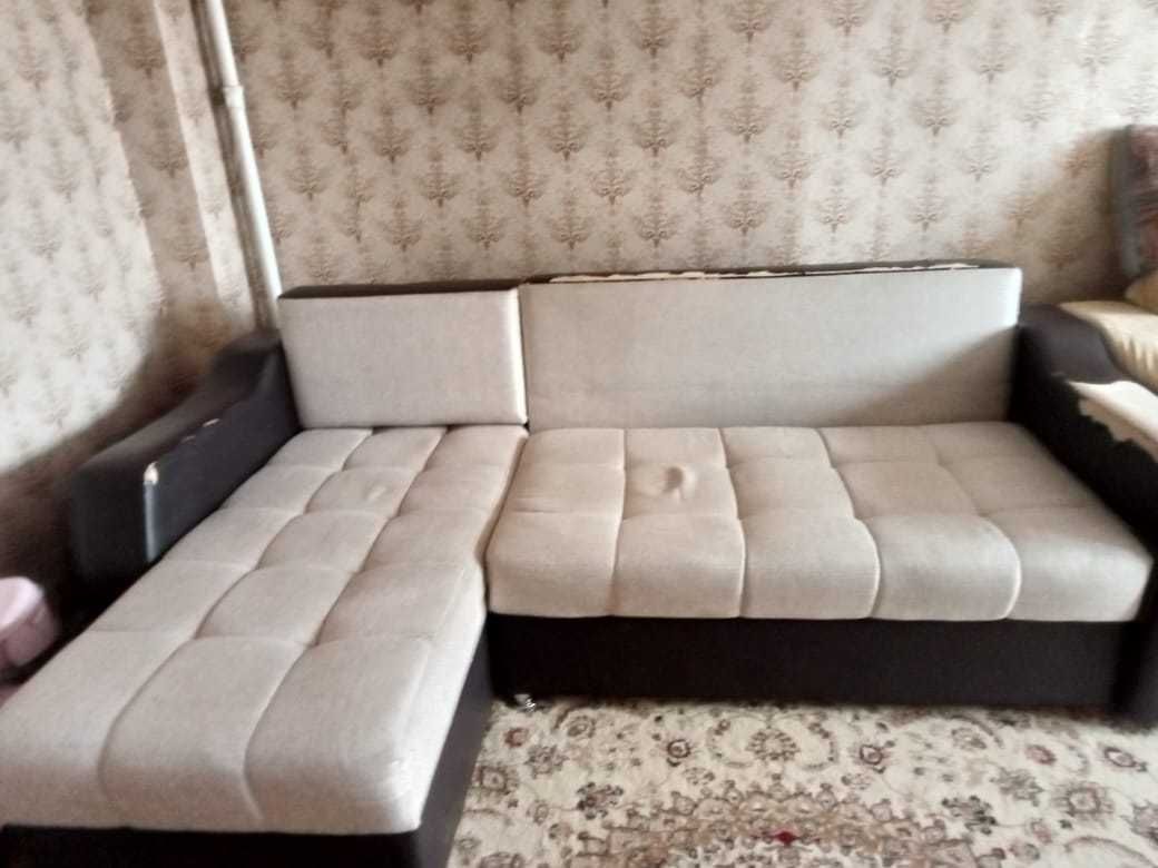 Продам диван и кресло