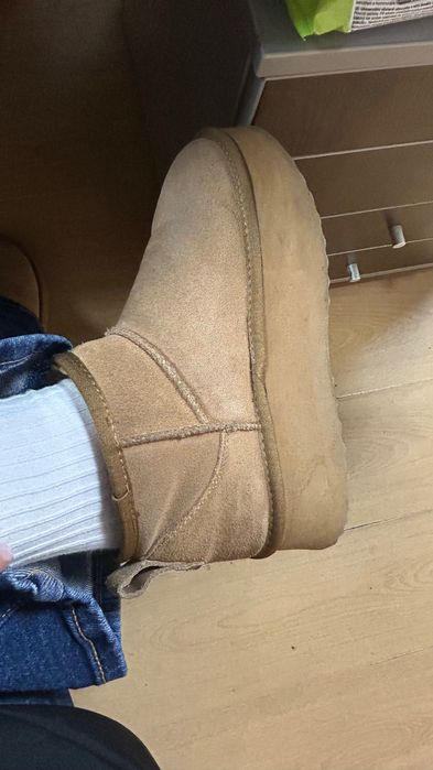 Велурени боти Liu Jo