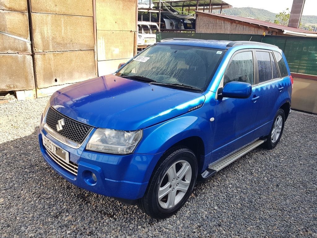 Dezmembrari dezmembrez  Suzuki Grand Vitara 1.6 Benzina , 2.0 Benzina, 1.9 DDIS