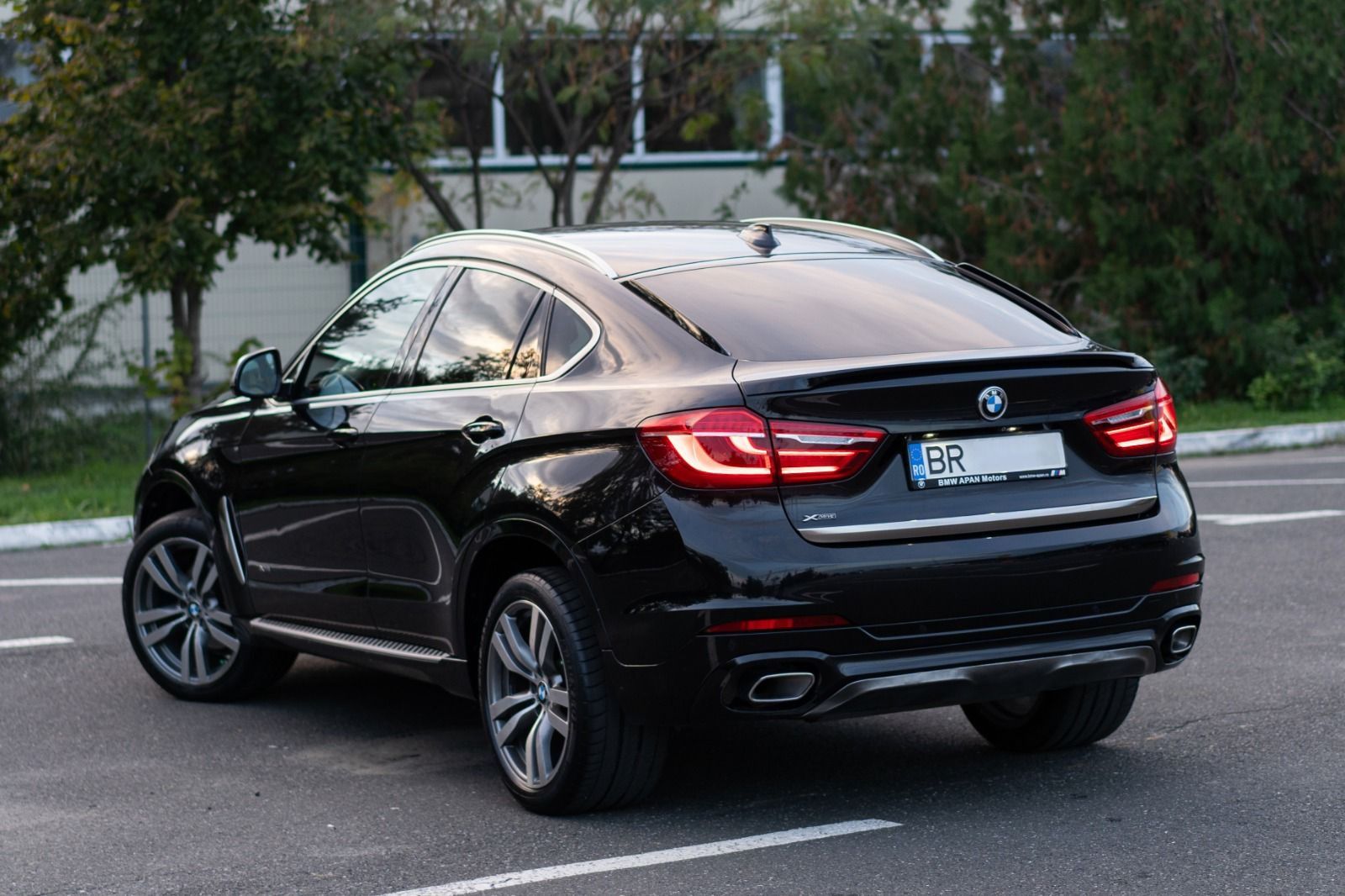 Bmw x6 an 2015 propietar